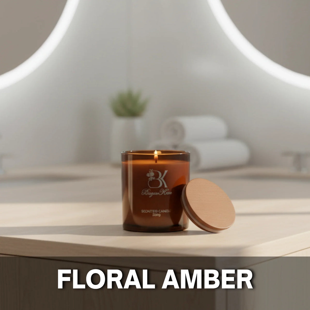 Floral Amber scented candle in a decorative glass jar Floral Amber - Candle