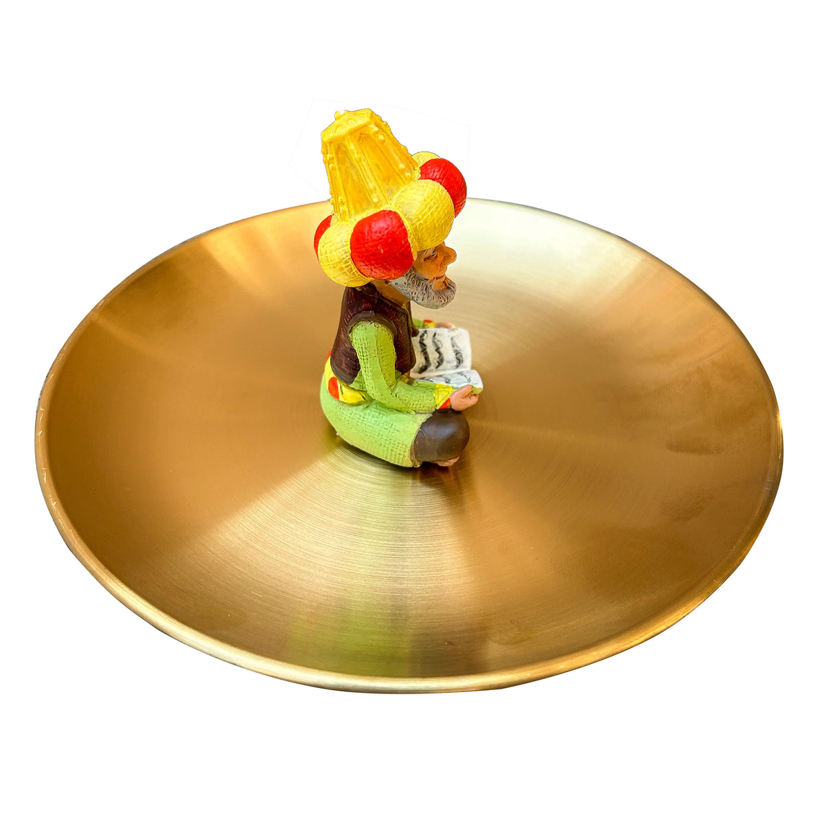  Fananees characters - Fat lovable man and Alselfi old man sitting on a presenting plate (2 piece)