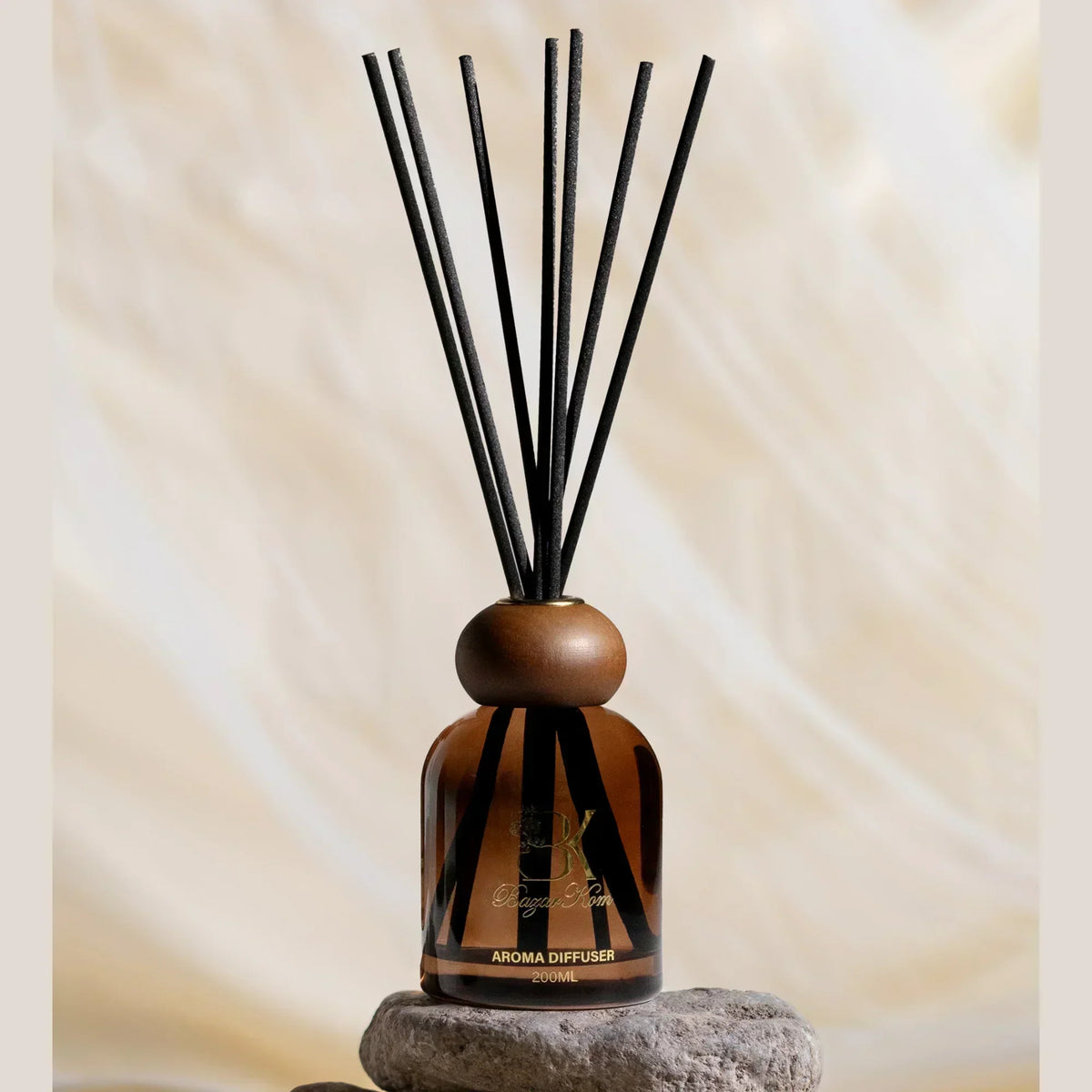 Reed aroma diffuser with glass bottle and fragrance reeds Aura - Reed Diffuser