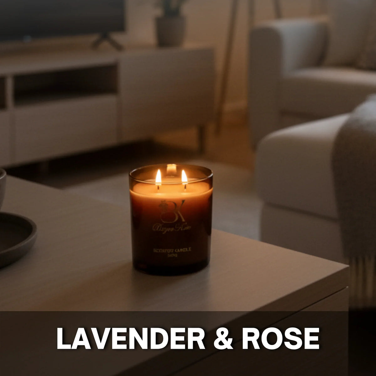 Lavender scented candle in a decorative glass jar لافيندر مع ورد - شمعة