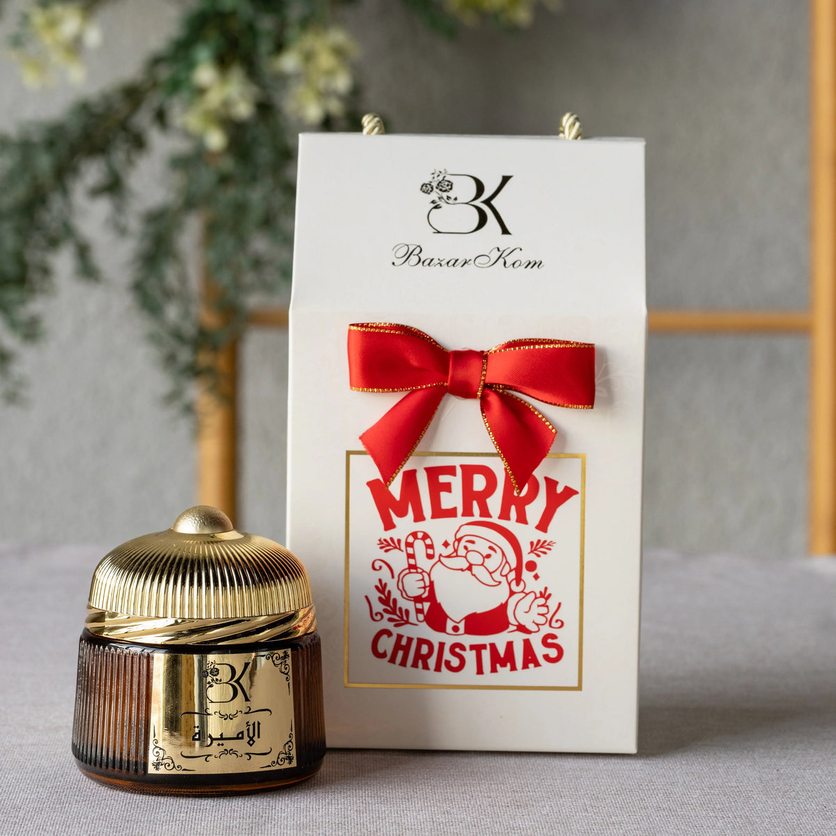 Christmas gift ideas and festive giveaway gifts for guests Christmas & New Year Favors