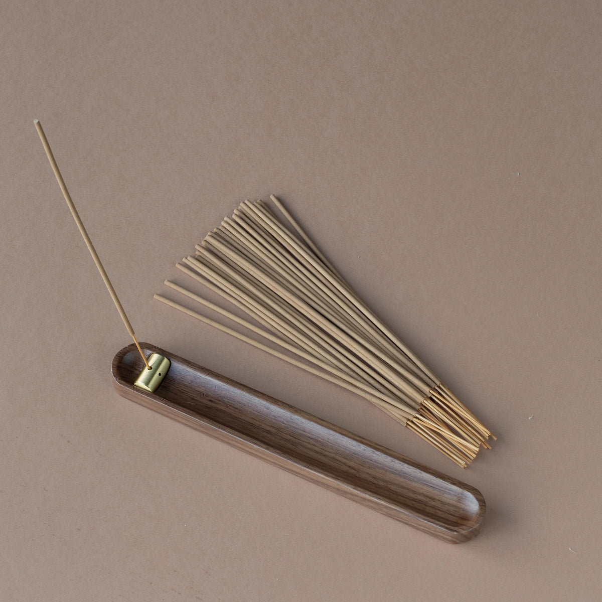 BK Golden Oud scented incense sticks for home fragrance Golden Oud - Incense Sticks